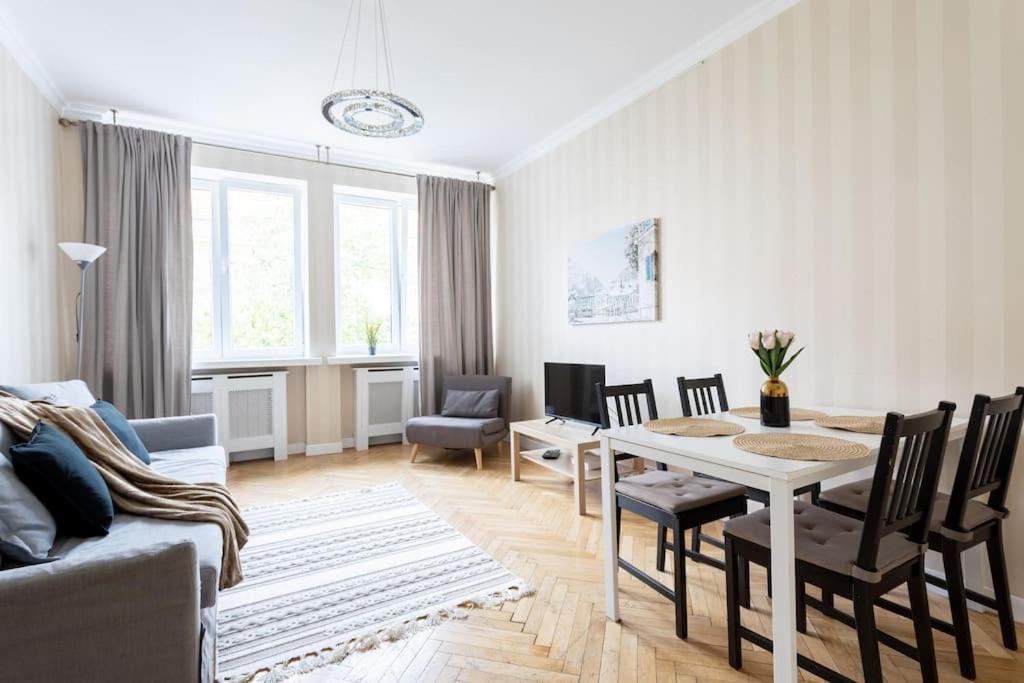 Urban Chic - Two Bedrooms Apartment - City Center&Nowy Swiat Warszawa Exteriör bild